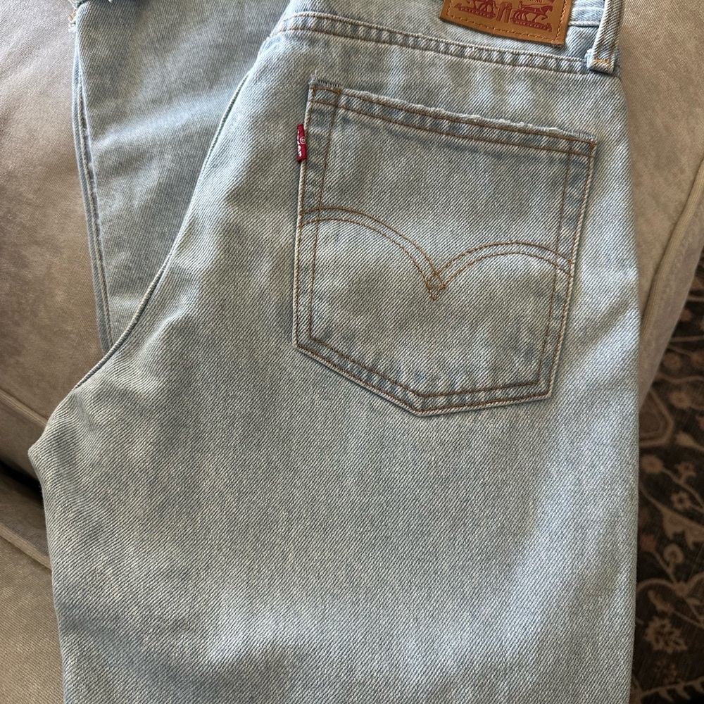 Levi's Classic Light Blue Straight Jeans